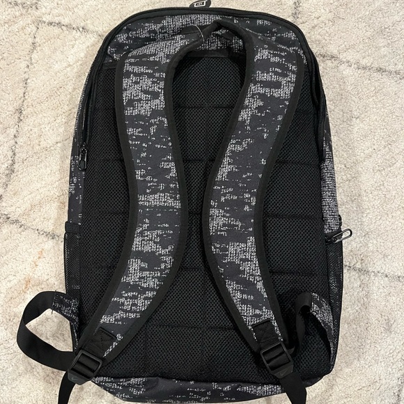 Nike Backpack - Picture 4 of 5